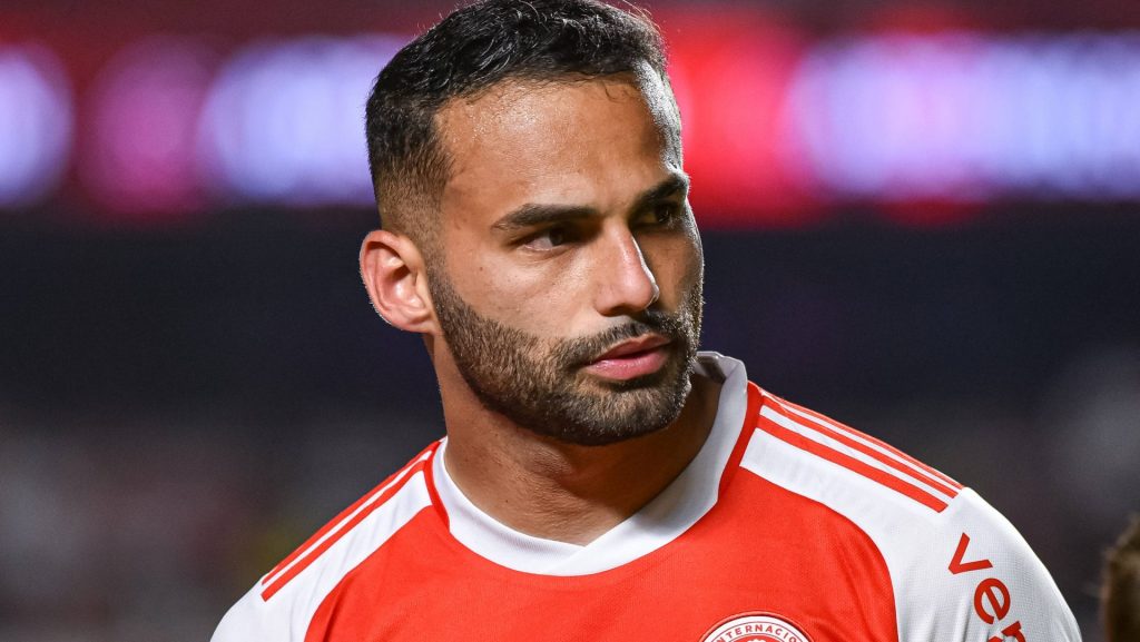Thiago Maia: Santos acerta transferência com Flamengo e Internacional - Detalhes da Negociação