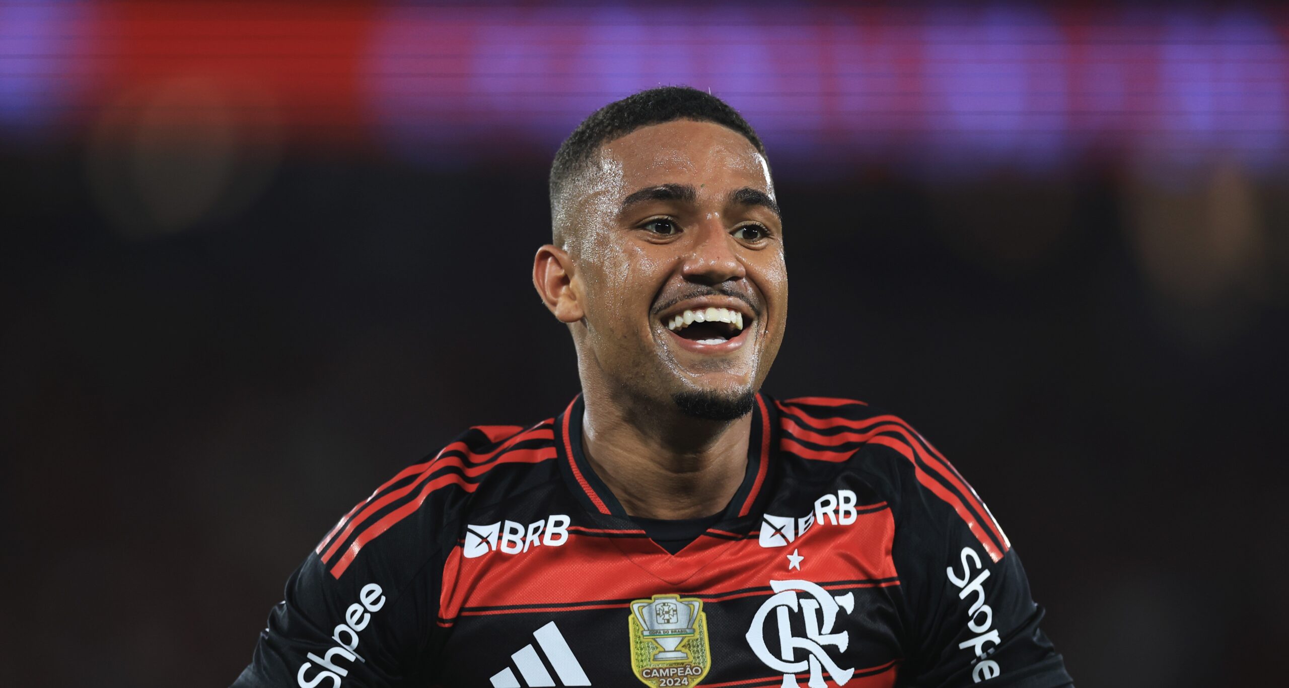 Samuel Lino, reforço recorde do Flamengo, disputa primeiro clássico após participação direta em 11 gols - Imagem do artigo