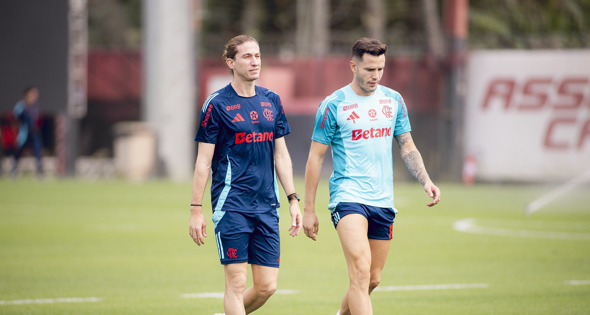 Saúl é liberado por Filipe Luís e reforça Flamengo no clássico contra o Vasco - Imagem do artigo