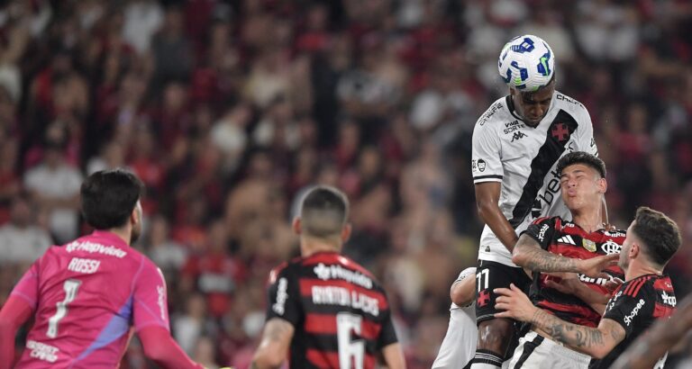 Números dão razão a Filipe Luís: só 10 dos 27 gols sofridos pelo Flamengo saíram de bolas paradas