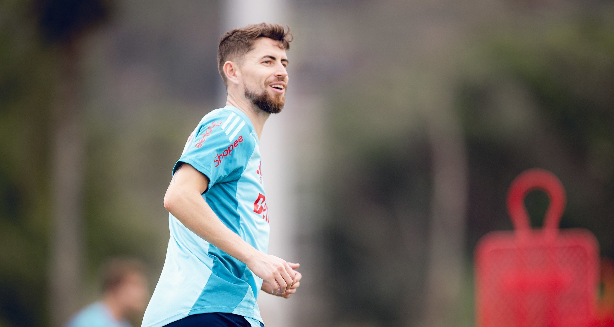Jorginho volta a ser opção e pode reforçar o Flamengo diante do Estudiantes pela Libertadores - Imagem do artigo