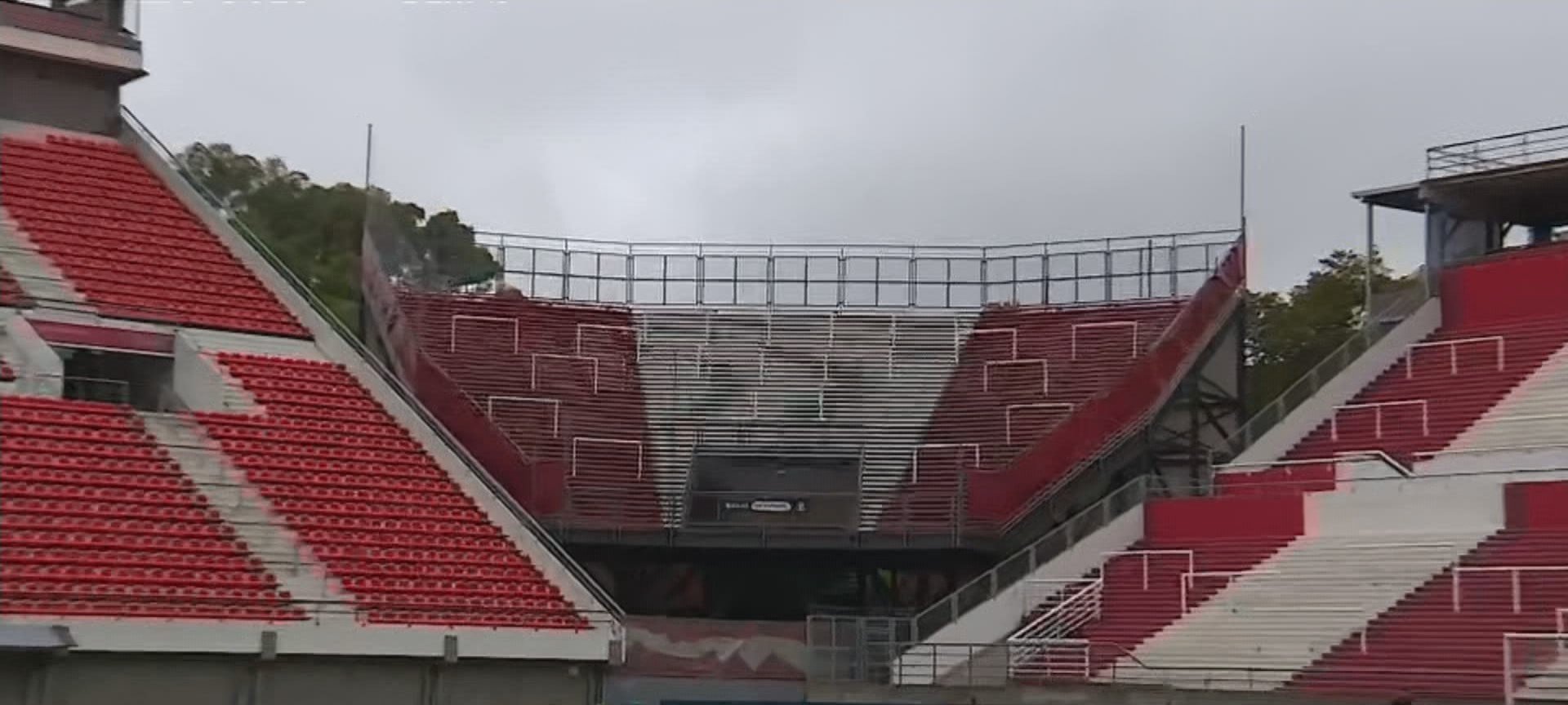 Reforma de 14 anos transforma estádio do Estudiantes em arena moderna que recebe Flamengo - Imagem do artigo