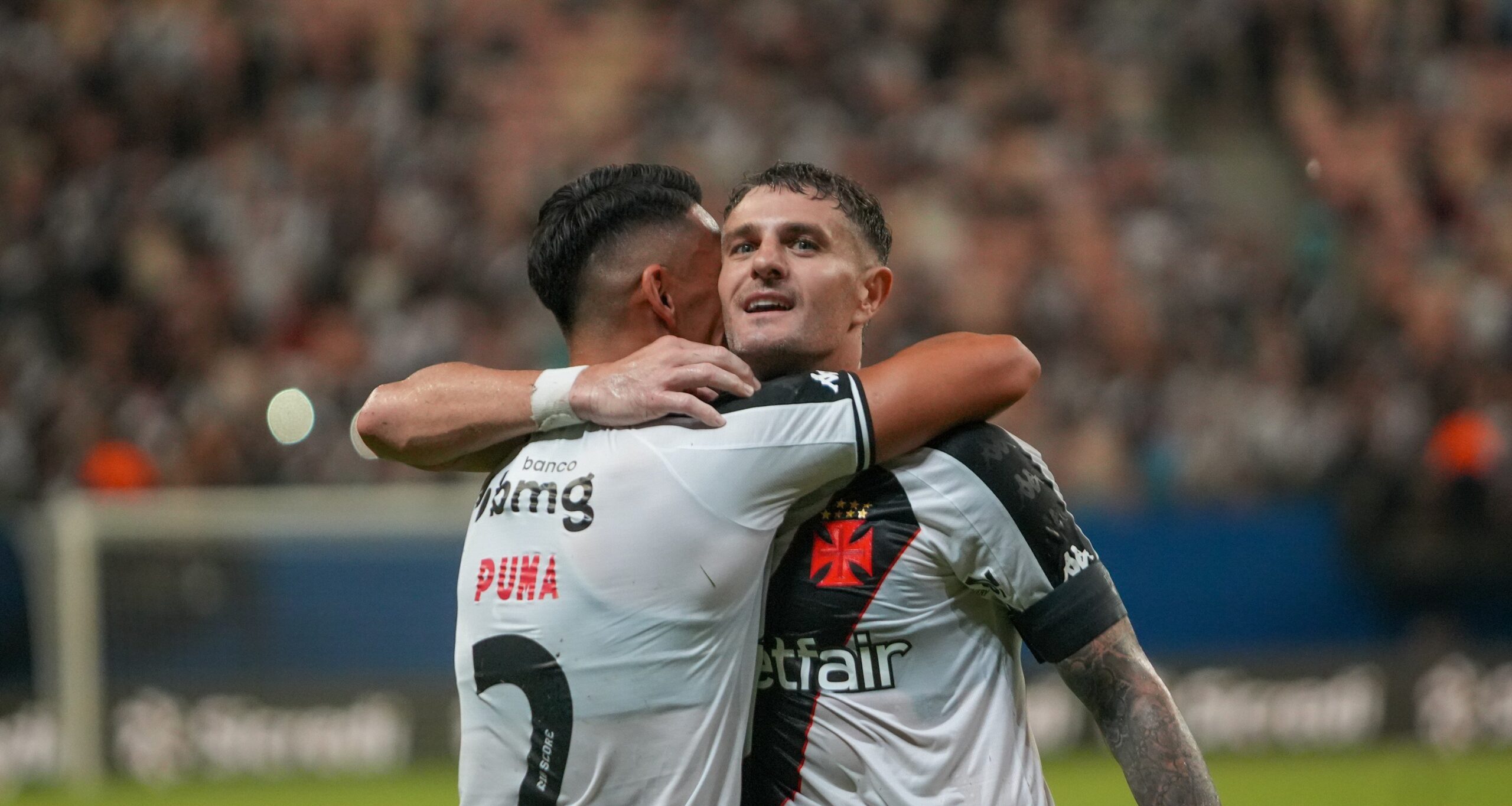 Estrangeiros respondem por um terço dos gols de Botafogo, Flamengo, Fluminense e Vasco em 2025 - Imagem do artigo