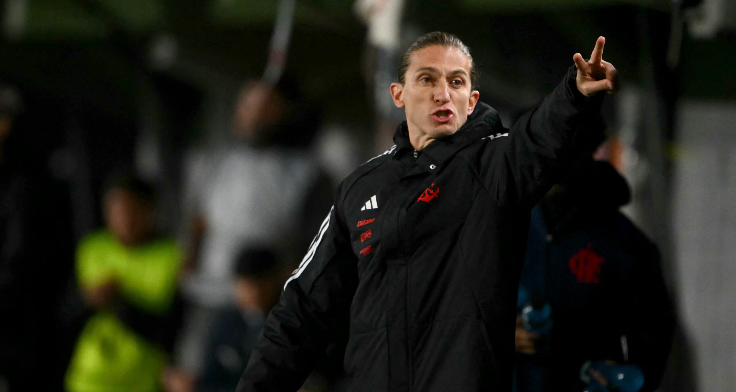 Jornal espanhol destaca “personalidade” de Filipe Luís na classificação do Flamengo sobre o Estudiantes - Imagem do artigo