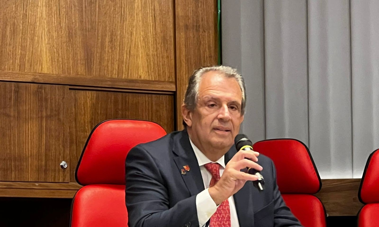 Justiça do Rio bloqueia R$ 77 milhões da Libra após pedido do Flamengo - Imagem do artigo