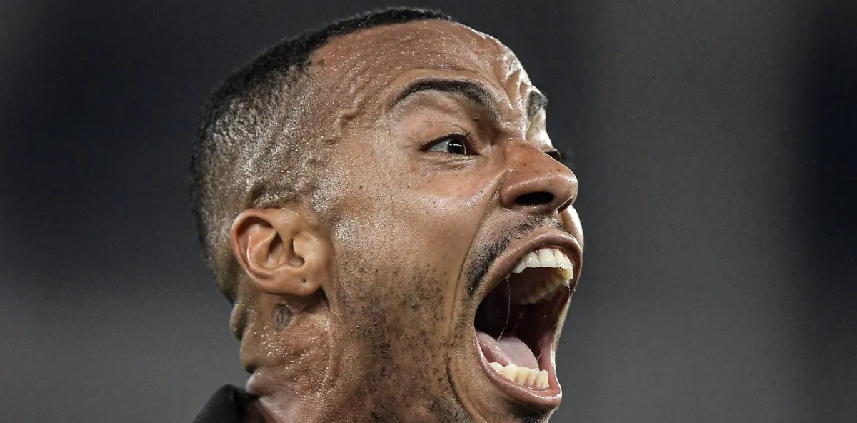 Marlon Freitas cobra reação após derrota do Botafogo por 3 a 0 para o Flamengo - Imagem do artigo