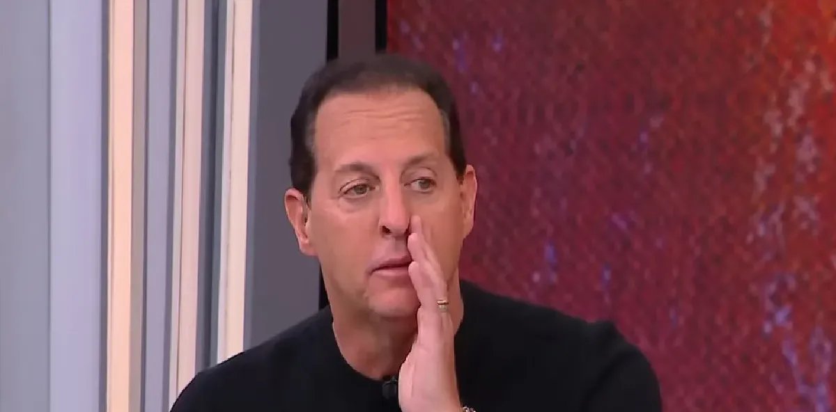 Benja e Ivan Moré criticam Breno Bidon após pênalti que definiu Santos 3 x 1 Corinthians - Imagem do artigo