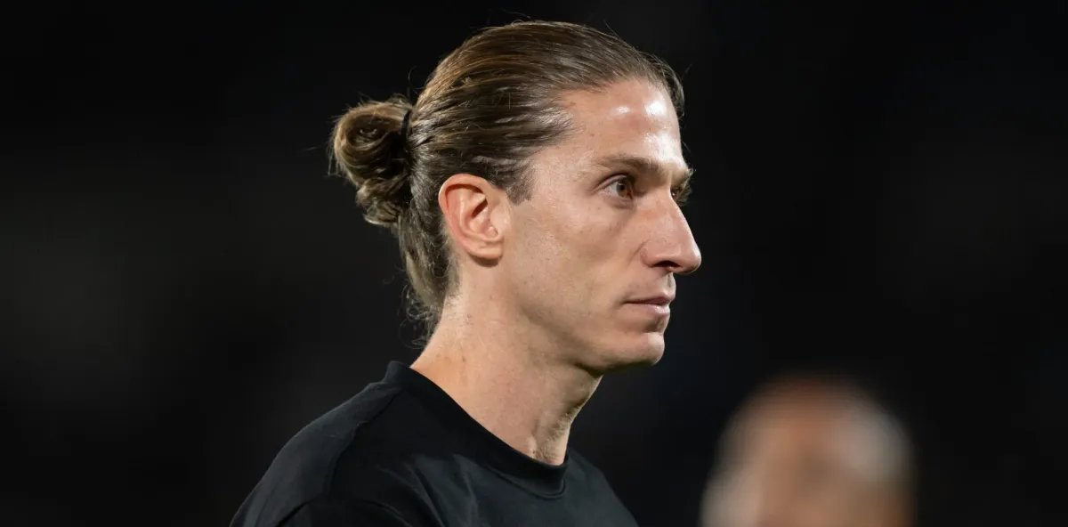 Filipe Luís mantém Cruzeiro na disputa pelo Brasileirão e destaca “prazer” da briga pelo título - Imagem do artigo