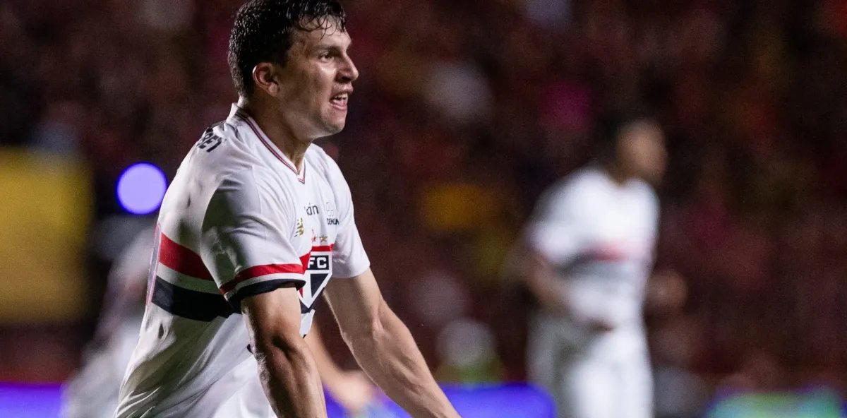 Crespo exalta mobilidade de Tapia e quer dupla com Luciano mais decisiva no São Paulo - Imagem do artigo