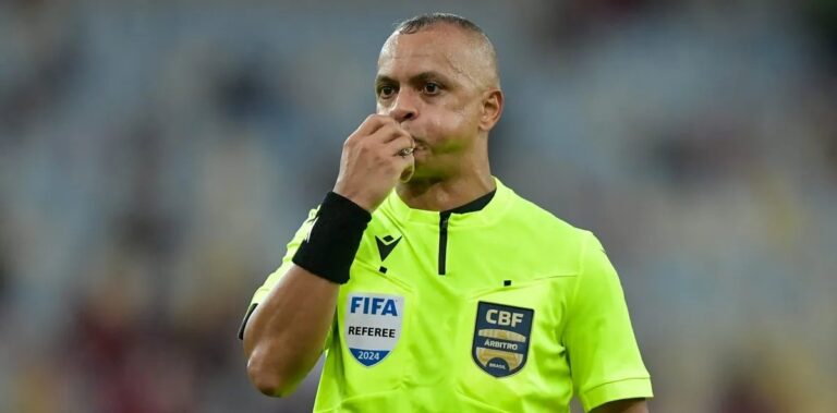 Histórico do árbitro Wilton Pereira Sampaio em partidas de Flamengo e Palmeiras antes do confronto decisivo