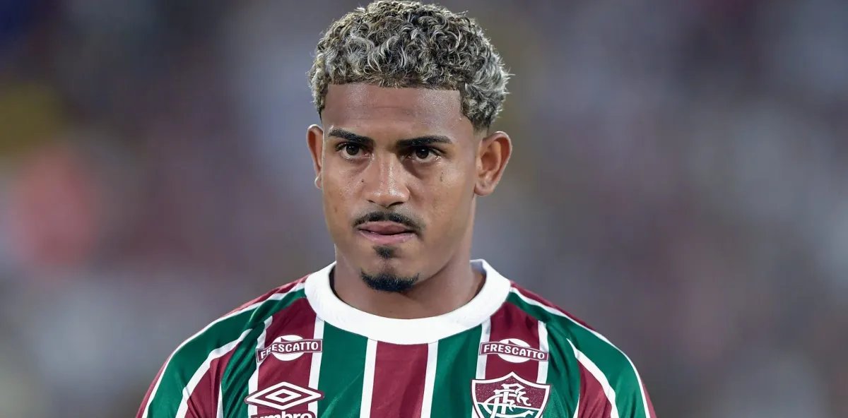 John Kennedy prevê clássico “de guerra” e confia em vitória do Fluminense sobre o Vasco - Imagem do artigo