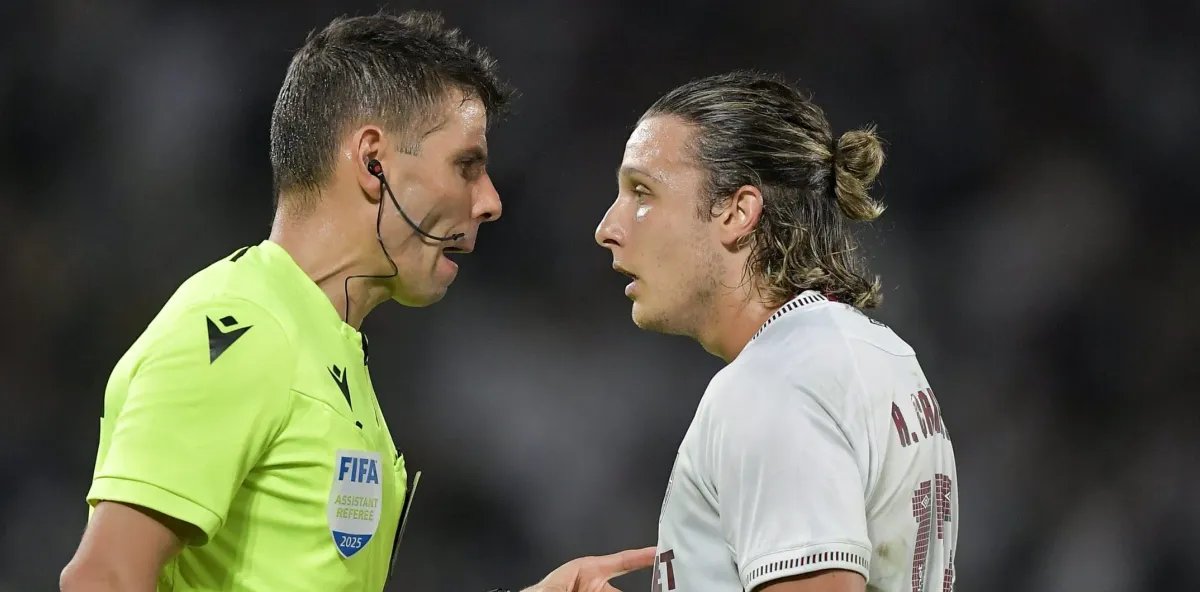 Canobbio reage a provocação de Rayan e quase inicia confusão em clássico Fluminense x Vasco - Imagem do artigo