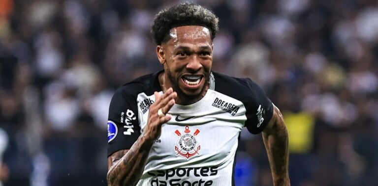 Corinthians aposta em José Martínez para duelo com o Vitória pela 30ª rodada do Brasileirão