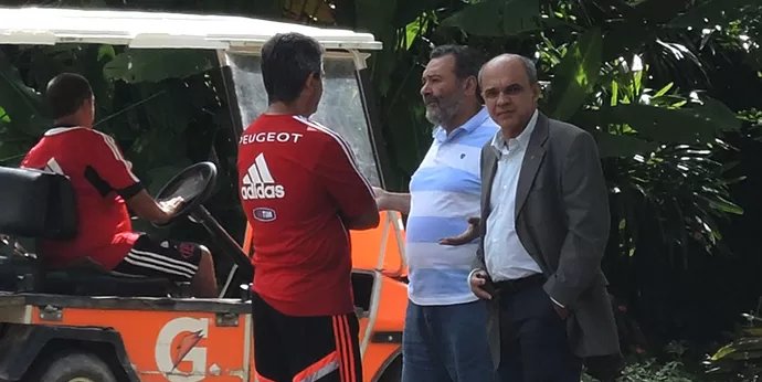 Bandeira de Mello diz fazer “mágica” para contratar reforços de peso no Flamengo