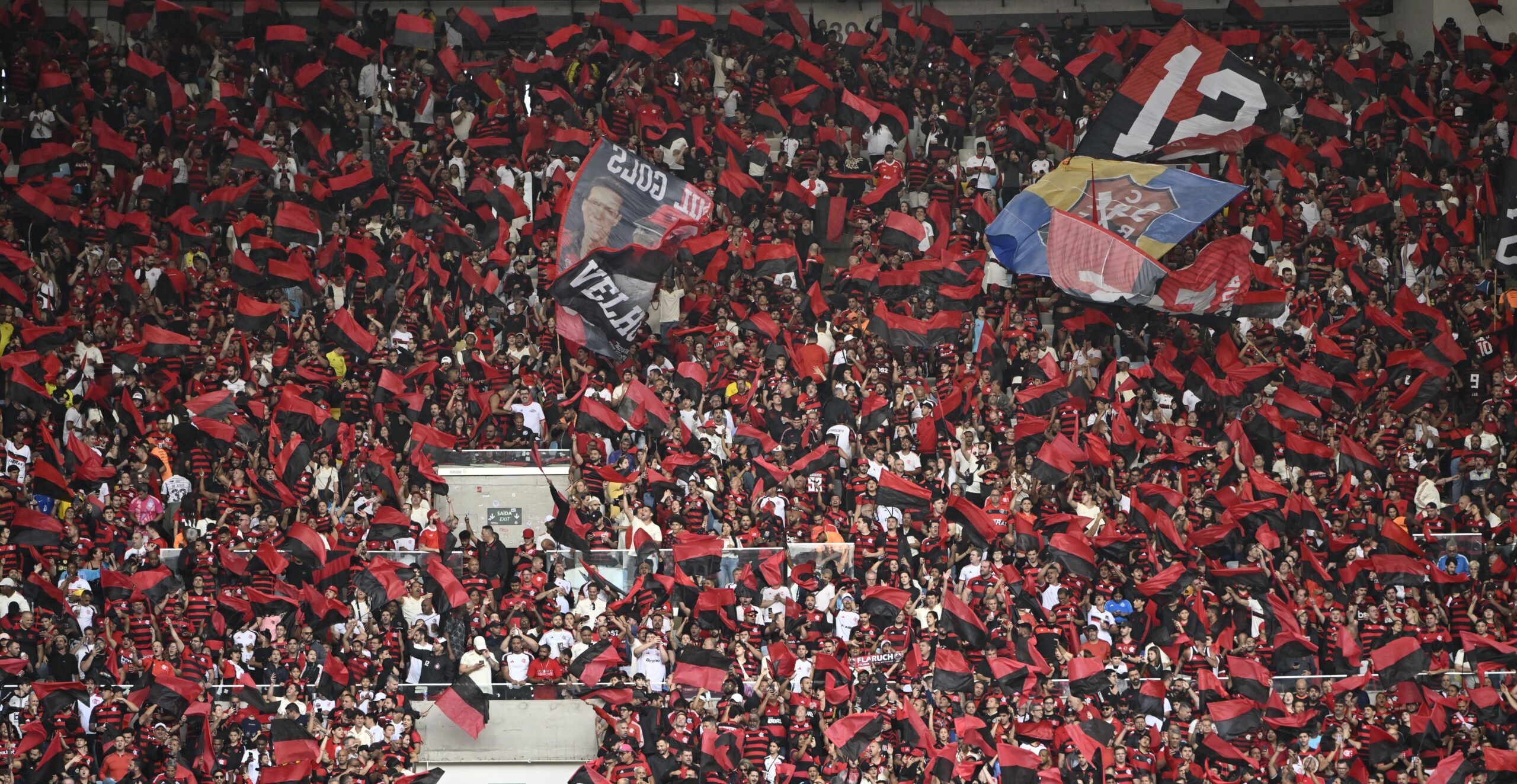 Fortaleza libera quase 10 mil ingressos a R$ 250 para torcida do Flamengo no Castelão - Imagem do artigo