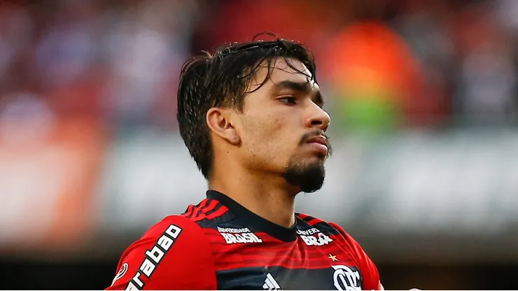 Flamengo aposta na versatilidade de Paquetá e descarta contratação de Danilo