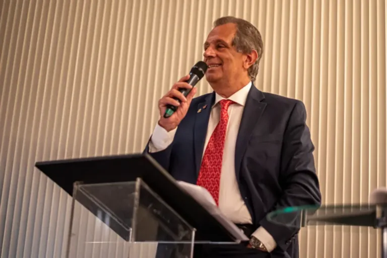 Libra se reaproxima do Flamengo e ensaia formação de liga única