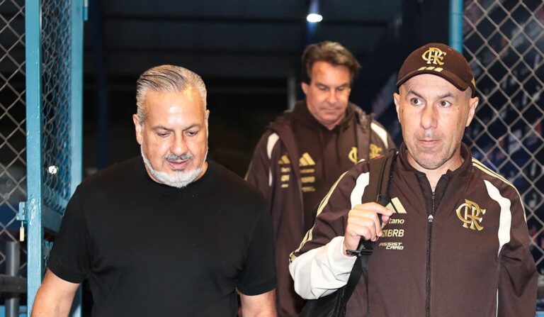 Clima tenso toma conta do vestiário do Flamengo após derrota por 3 a 0 para o Red Bull Bragantino