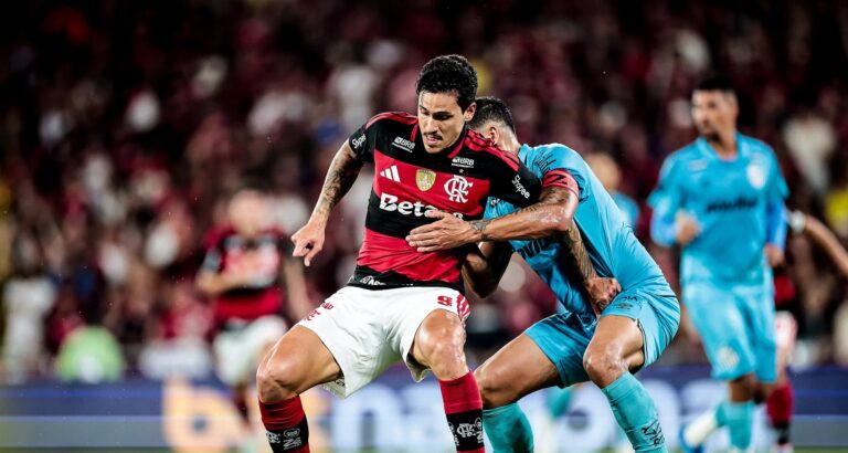 Leonardo Jardim exalta Pedro após marca histórica e reforça confiança em Arrascaeta