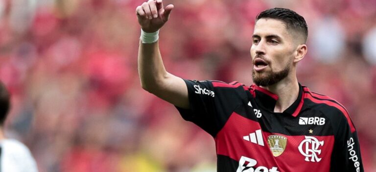 Resumo do dia no Flamengo: exames de Jorginho, cautela com Saúl e brilho de Paquetá