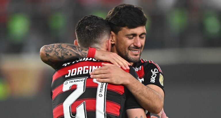 Flamengo leva elenco 25 vezes mais caro que o do Cusco para estreia na Libertadores