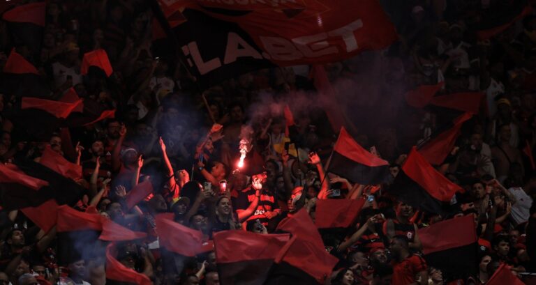 Flamengo abre venda de ingressos para clássico contra o Fluminense no Maracanã
