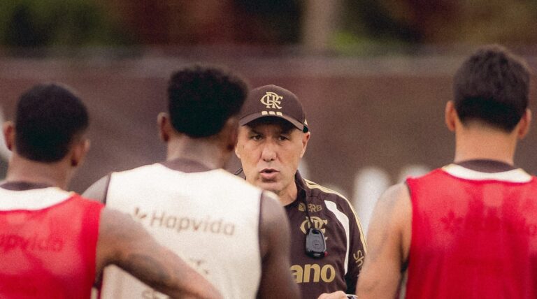 Flamengo terá apenas um treino antes do Fla-Flu e preocupa Leonardo Jardim