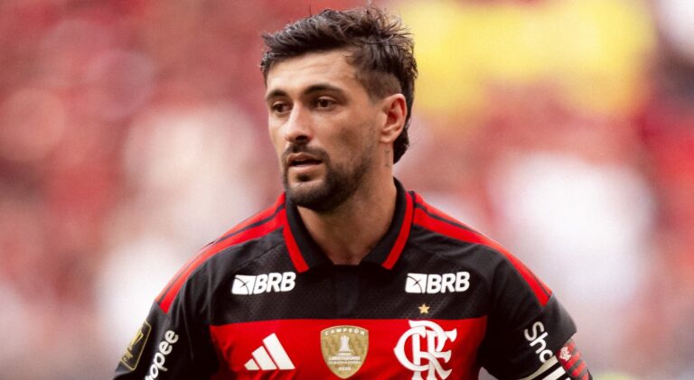 Deputado propõe Medalha Tiradentes para Arrascaeta por trajetória no Flamengo