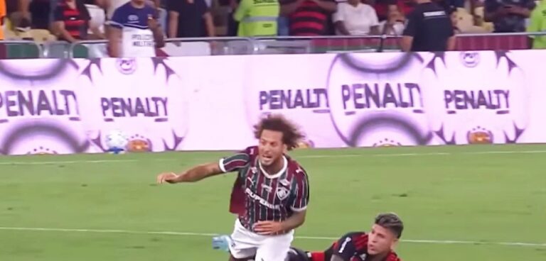 Expulso no Fla-Flu, Carrascal será baixa do Flamengo diante do Bahia