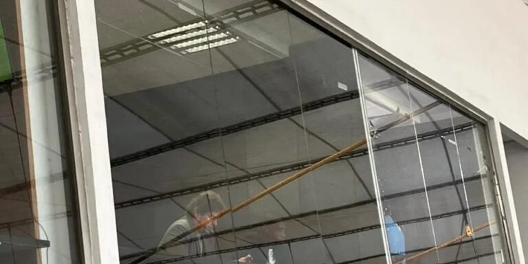 Comissão técnica da Seleção observa Fla-Flu no Maracanã