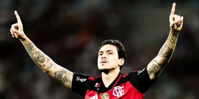 Junior exalta Pedro após golaço que decidiu clássico contra o Fluminense