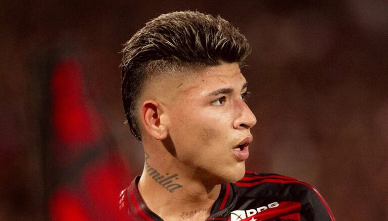 STJD reduz punição de Carrascal para dois jogos após recurso do Flamengo