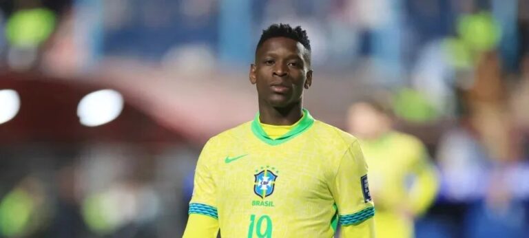 Flamengo prepara aporte bilionário para tentar Danilo, Luiz Henrique e Douglas Santos