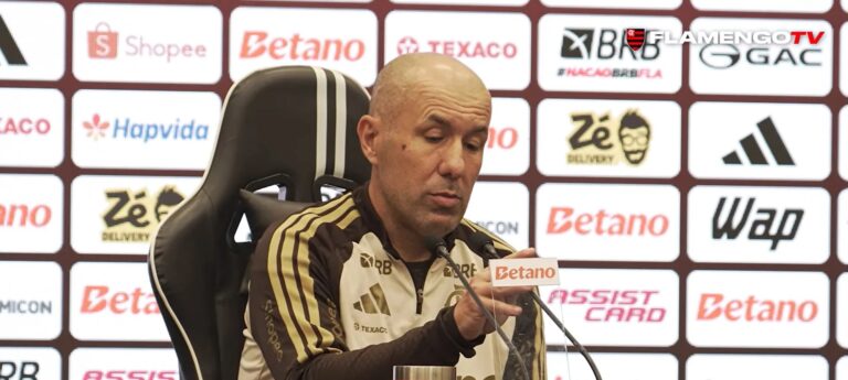 Jardim minimiza ausência de Hulk e valoriza ex-Flamengo após 4 a 0 sobre o Atlético-MG