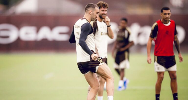 Flamengo retoma treinos um dia após goleada e já mira duelo com o Estudiantes pela Libertadores