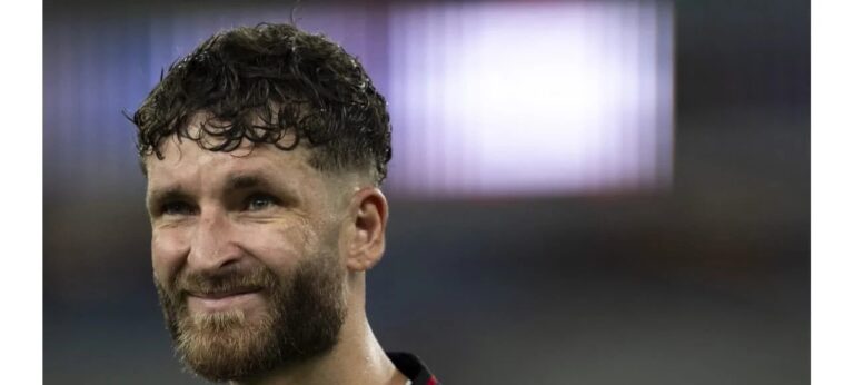 Léo Pereira é baixa de última hora e desfalca o Flamengo contra o Estudiantes pela Libertadores