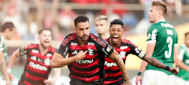 Flamengo pode ficar a um ponto do líder Palmeiras se vencer seus jogos atrasados