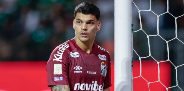 Santos perde Gabriel Brazão por suspensão e amplia lista de baixas no Brasileirão