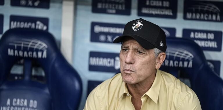 Mudanças de Renato Gaúcho impulsionam Vasco a buscar empate com o Flamengo no Maracanã