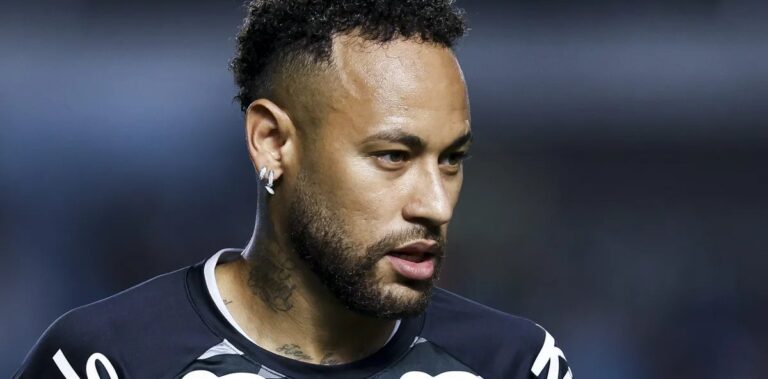 Boca Juniors acompanha situação de Neymar e estuda investida ao Santos