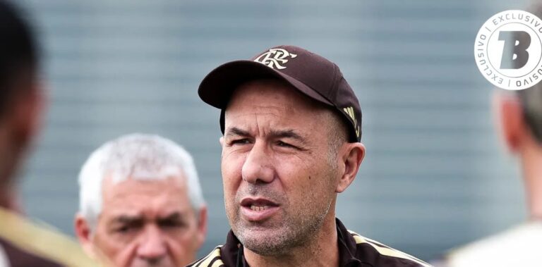 Jardim planeja escalar Carrascal e poupar Jorginho contra o Independiente Medellín
