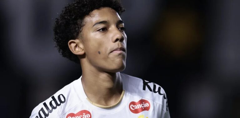 Atlético-MG monitora Robinho Jr e aguarda possível rescisão com Santos após polêmica com Neymar