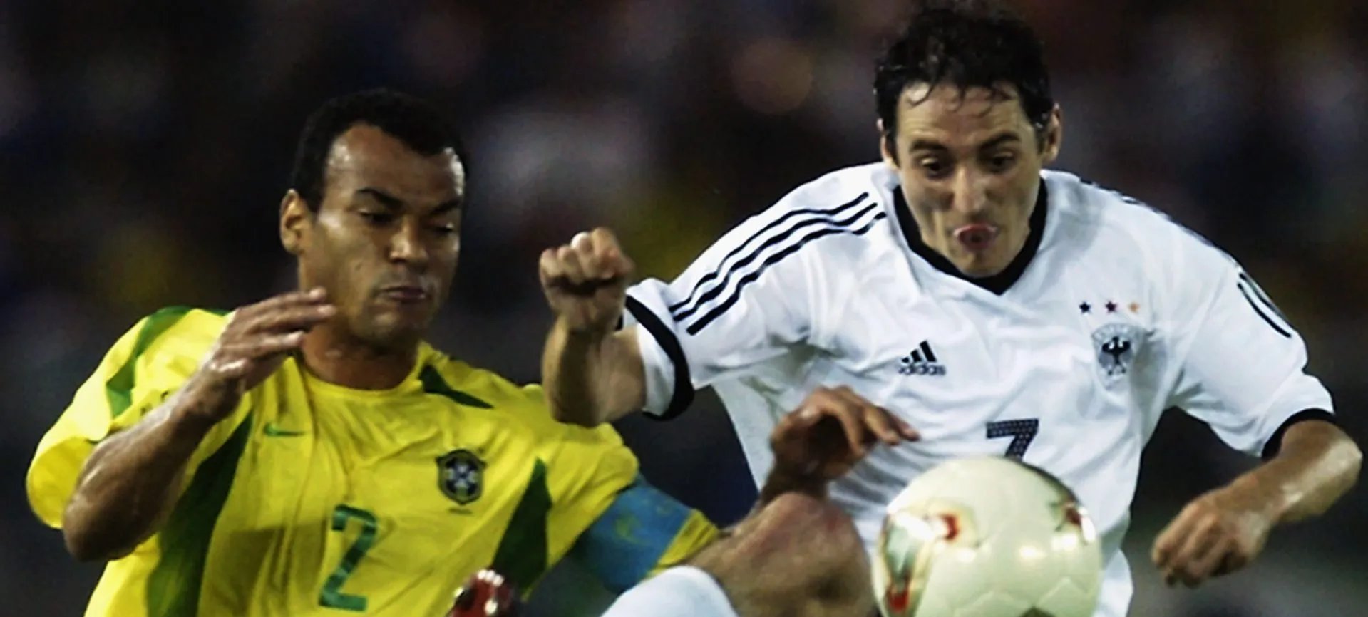 Cafu: capitão do penta e único jogador a disputar três finais seguidas de Copa - Imagem do artigo original