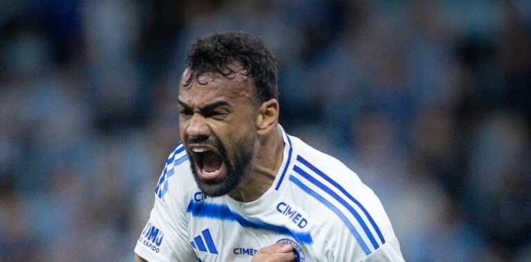 Clubes mexicanos avaliam proposta por Fabrício Bruno, zagueiro do Cruzeiro