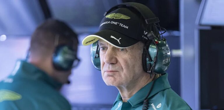 Adrian Newey ficou fora do GP de Miami após internação no Reino Unido