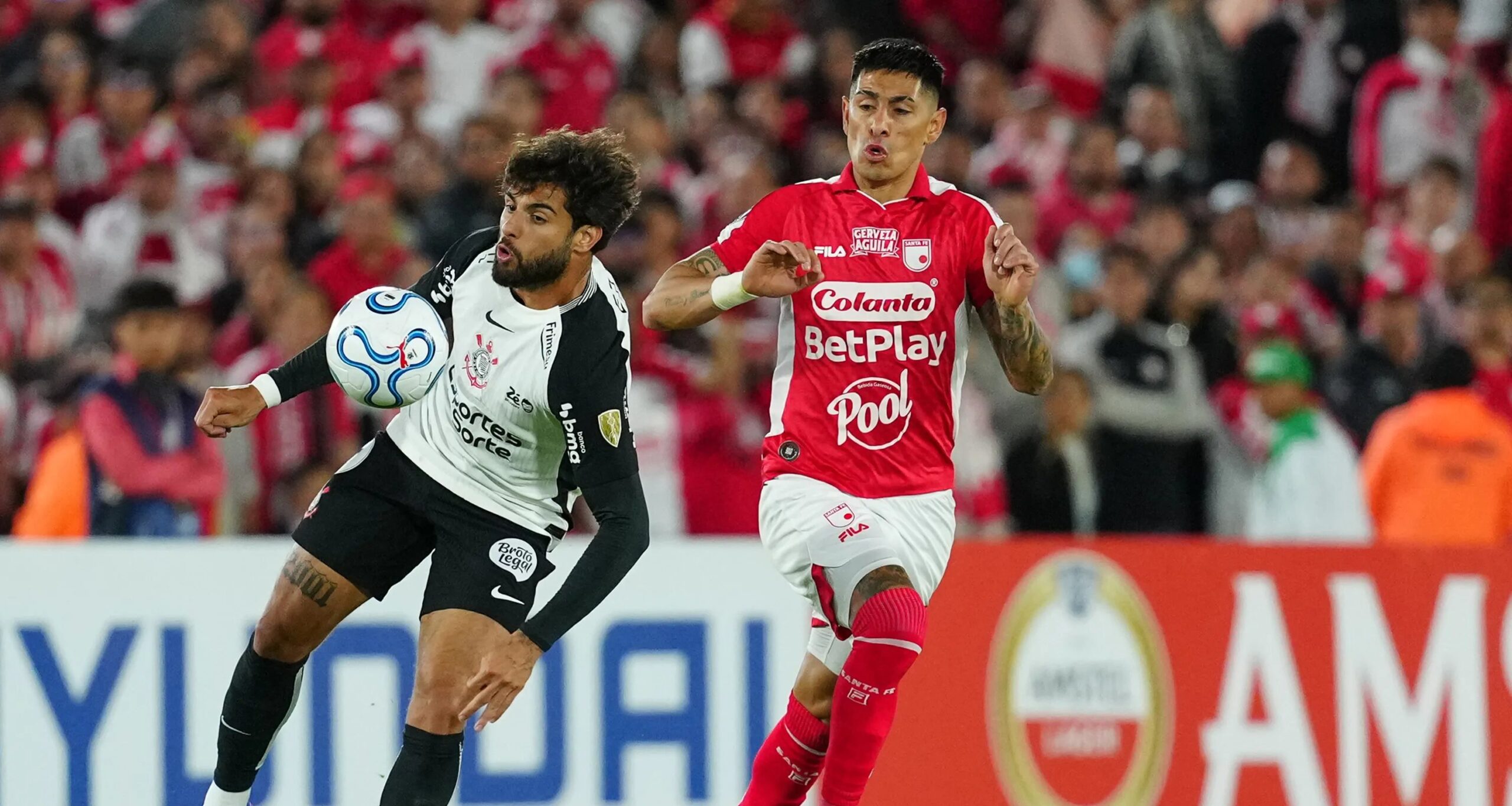 Diniz protege Hugo Souza após confusão no empate do Corinthians contra o Santa Fé - Imagem do artigo original
