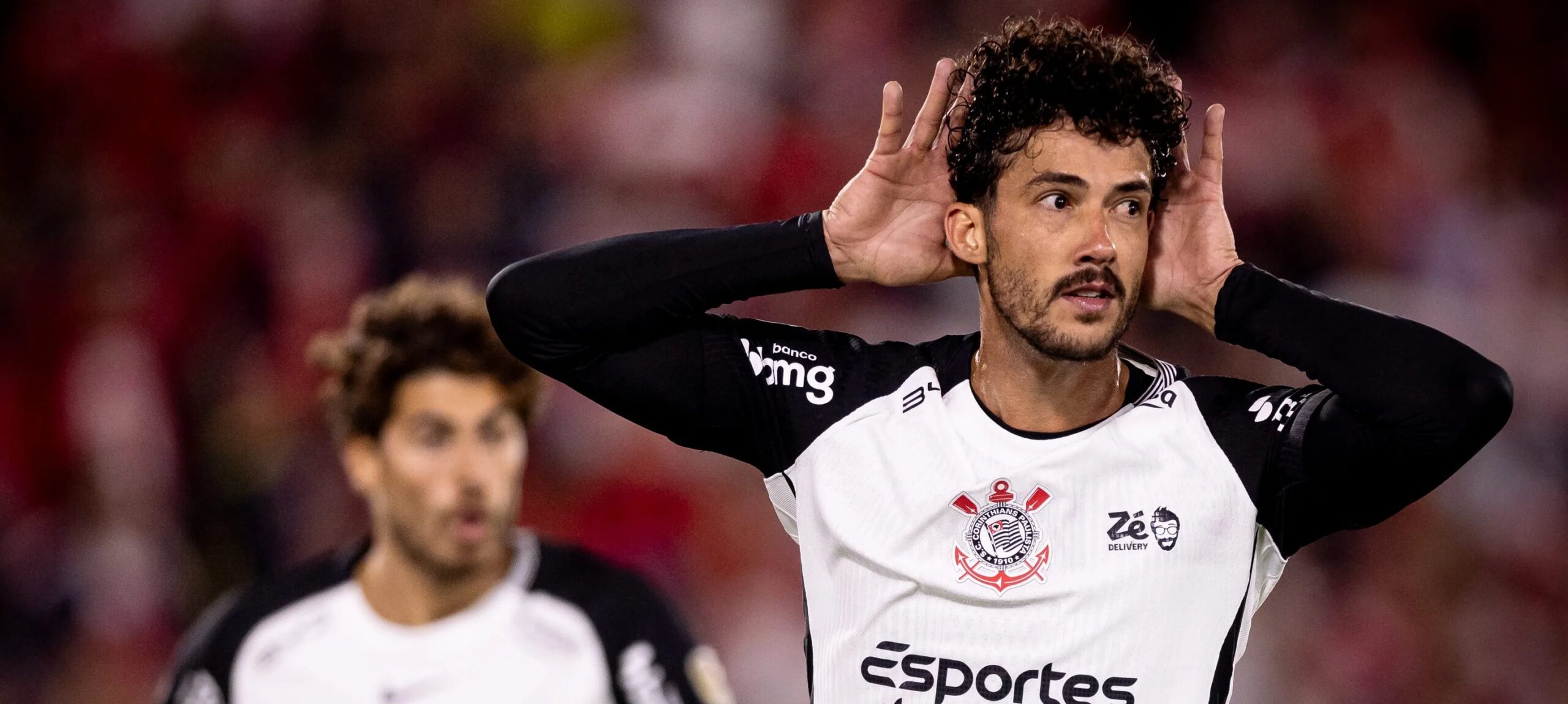 Diniz destaca espírito de luta do Corinthians no empate contra o Santa Fé - Imagem do artigo original