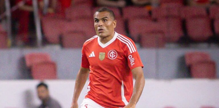 Gabriel Mercado entra na fase final de recuperação e pode reforçar o Inter ainda em maio