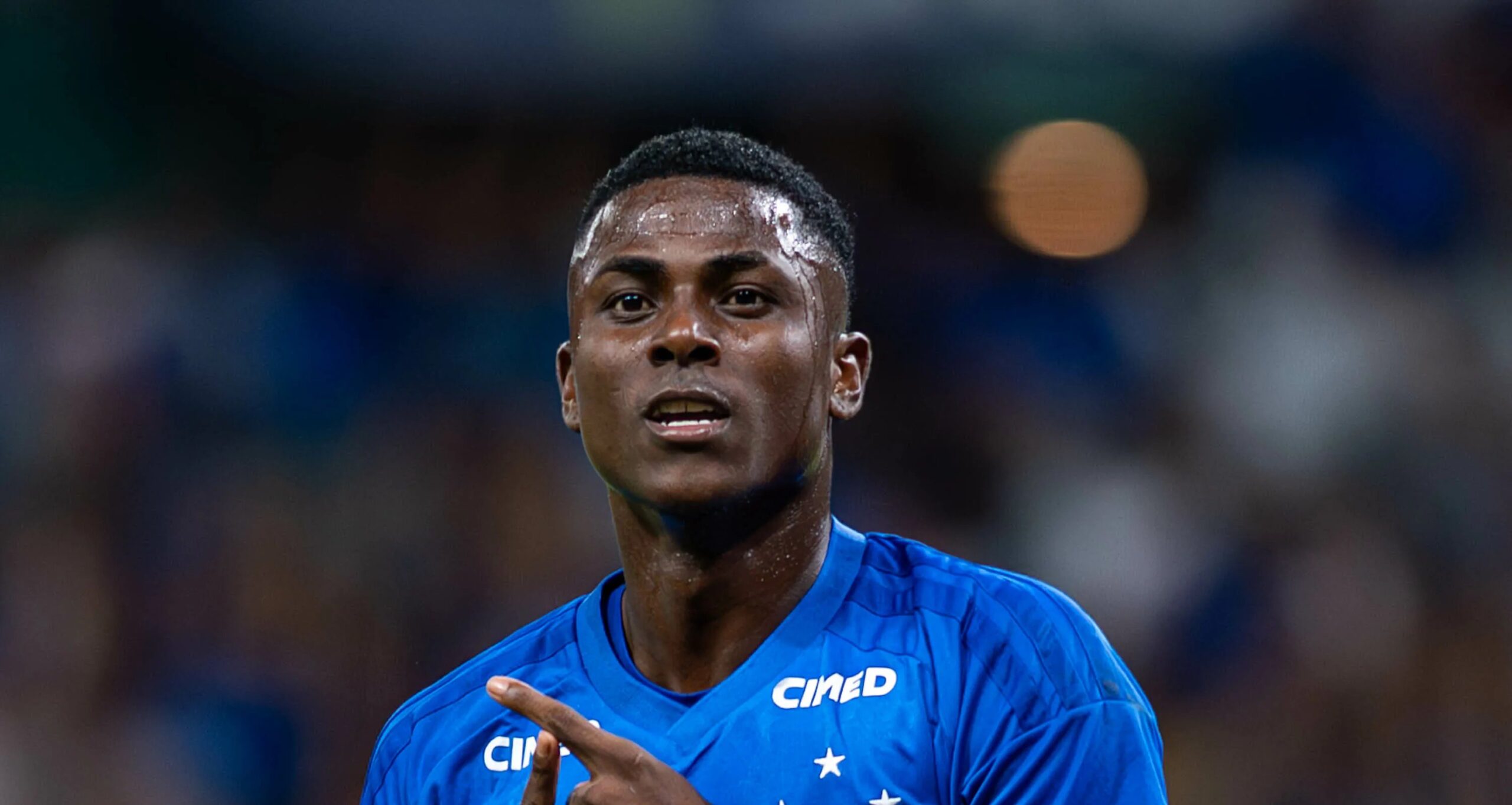 Artur Jorge planeja mudanças na escalação do Cruzeiro para encarar o Bahia - Imagem do artigo original