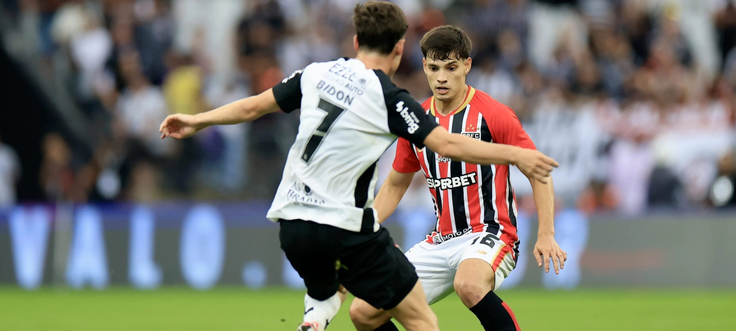 Corinthians recebe São Paulo no Majestoso com duelo tático entre Diniz e Roger - Imagem do artigo original